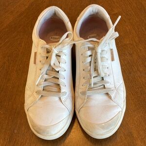 Dr. Scholl’s White Leather Lace-Up Sneakers